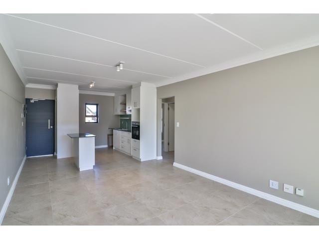 2 Bedroom Property for Sale in Waves Edge Western Cape